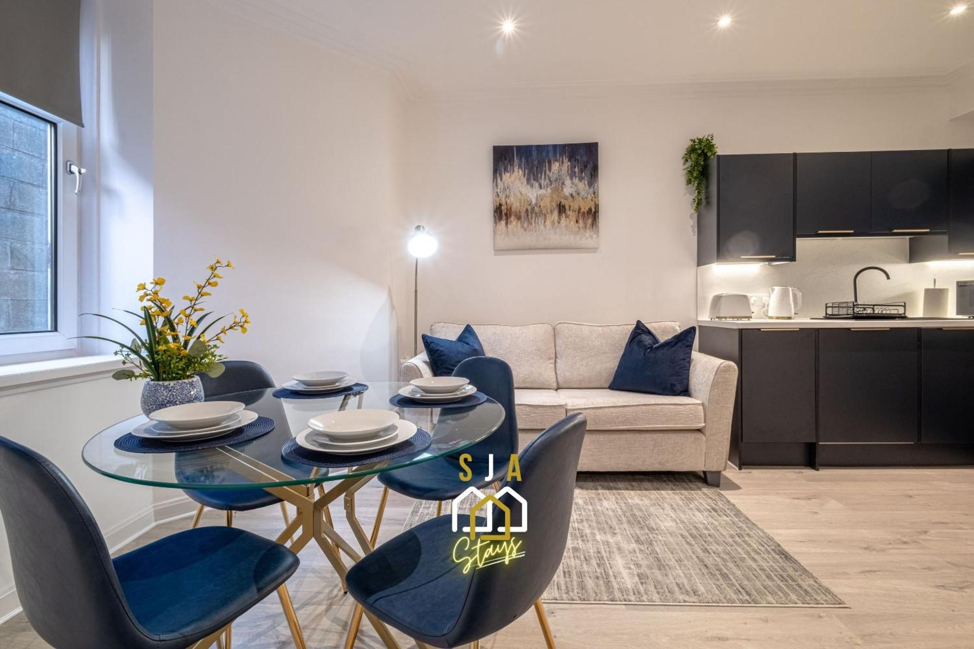 Holburn Hideaway - Sja Stays - Modern 2 Bed Apartment Aberdeen Exteriör bild